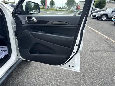 2012 Jeep Grand Cherokee Laredo - Photo 13 - Toms River, NJ 08753