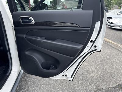 2012 Jeep Grand Cherokee Laredo - Photo 14 - Toms River, NJ 08753