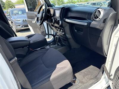 2013 Jeep Wrangler Unlimited Sahara - Photo 11 - Toms River, NJ 08753