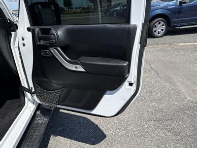 2013 Jeep Wrangler Unlimited Sahara - Photo 14 - Toms River, NJ 08753