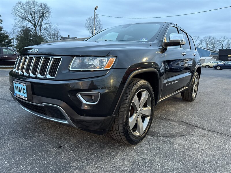 2015 Jeep Grand Cherokee Limited's photo