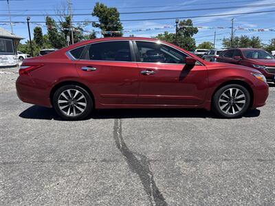 2017 Nissan Altima 2.5 SV - Photo 6 - Toms River, NJ 08753