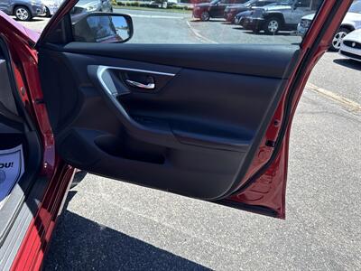 2017 Nissan Altima 2.5 SV - Photo 13 - Toms River, NJ 08753
