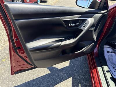 2017 Nissan Altima 2.5 SV - Photo 15 - Toms River, NJ 08753