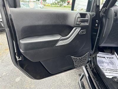 2015 Jeep Wrangler Unlimited Sahara   - Photo 17 - Toms River, NJ 08753