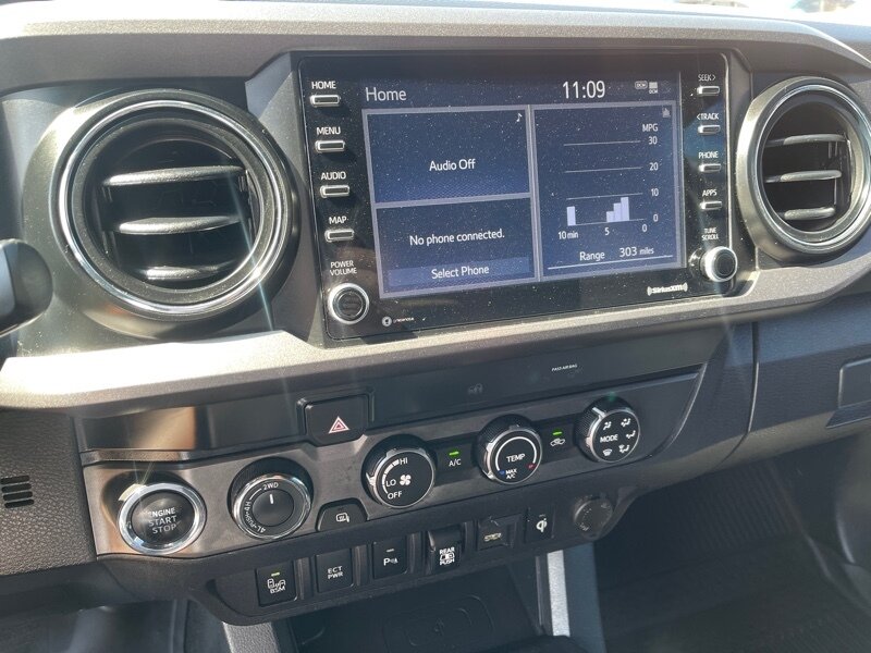 2020 Toyota Tacoma TRD Sport photo 7