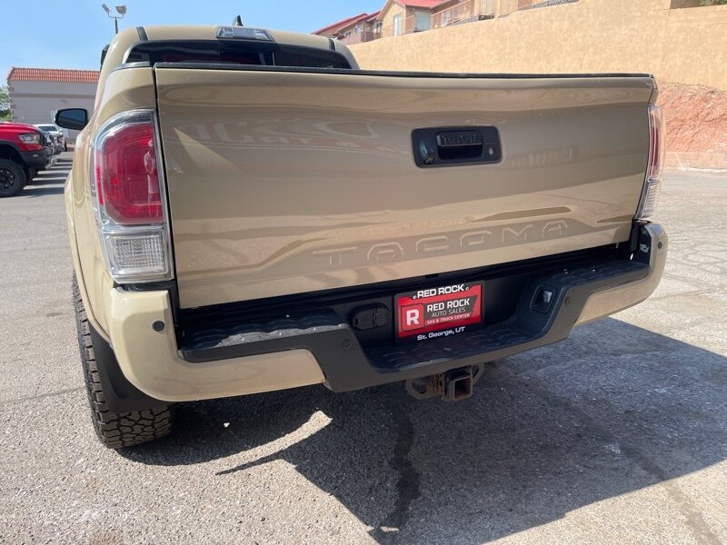 2020 Toyota Tacoma TRD Sport photo 19