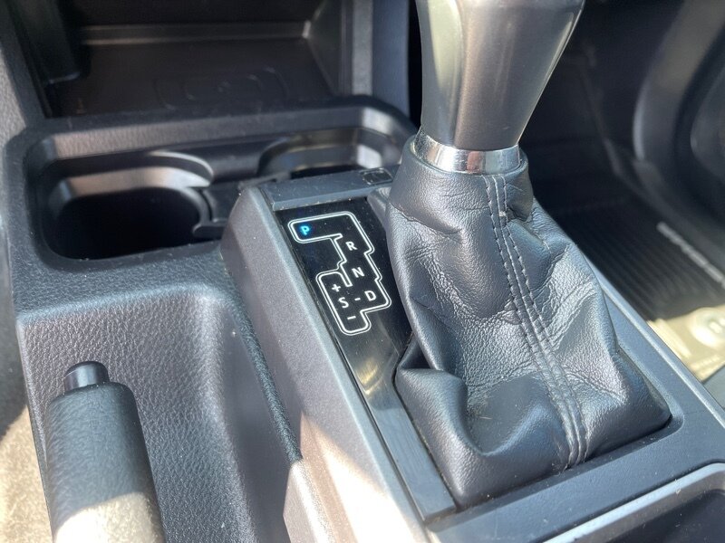 2020 Toyota Tacoma TRD Sport photo 10