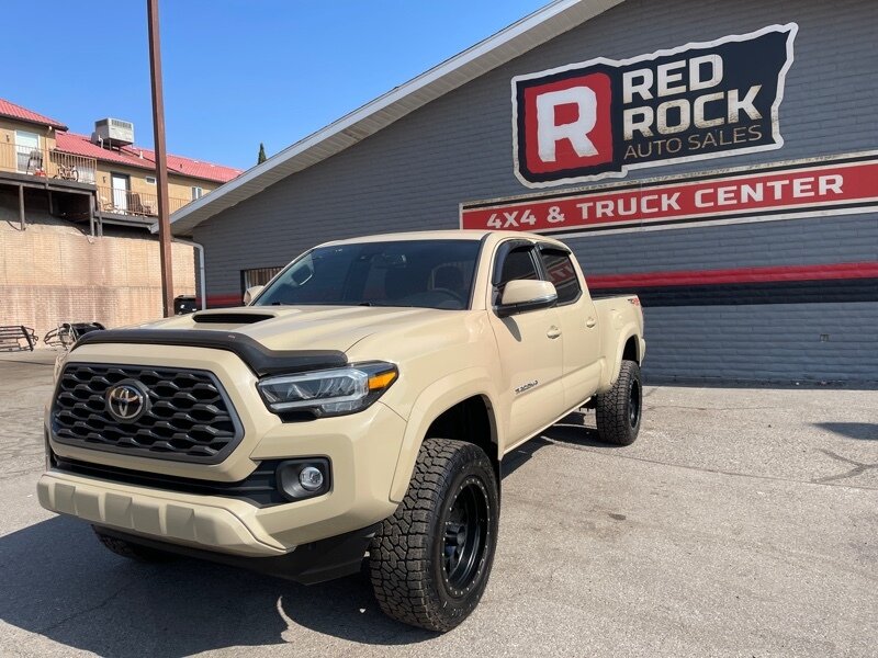 2020 Toyota Tacoma TRD Sport photo 22