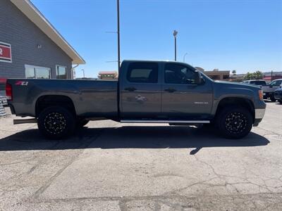 2013 GMC Sierra 3500 SLE   - Photo 15 - Saint George, UT 84770