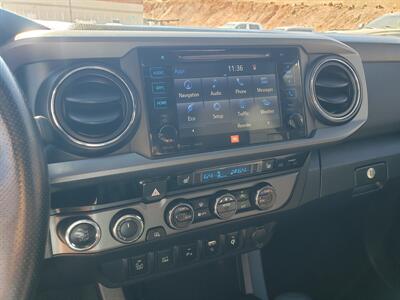 2016 Toyota Tacoma TRD Off-Road   - Photo 6 - Saint George, UT 84770