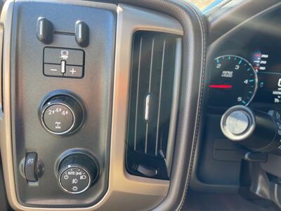 2017 GMC Sierra 2500 Denali   - Photo 10 - Saint George, UT 84770