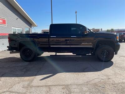 2017 GMC Sierra 2500 Denali   - Photo 21 - Saint George, UT 84770