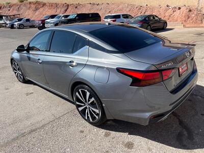 2020 Nissan Altima 2.5 Platinum   - Photo 3 - Saint George, UT 84770