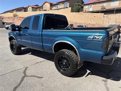 2000 Ford F-250 Super Duty Lariat  Lariat - Photo 2 - Saint George, UT 84770