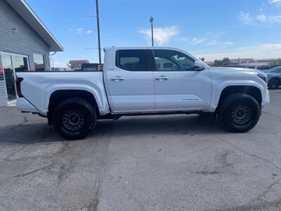 2024 Toyota Tacoma SR5   - Photo 16 - Saint George, UT 84770