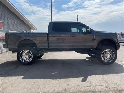 2017 Ford F-250 Super Duty Lariat   - Photo 21 - Saint George, UT 84770