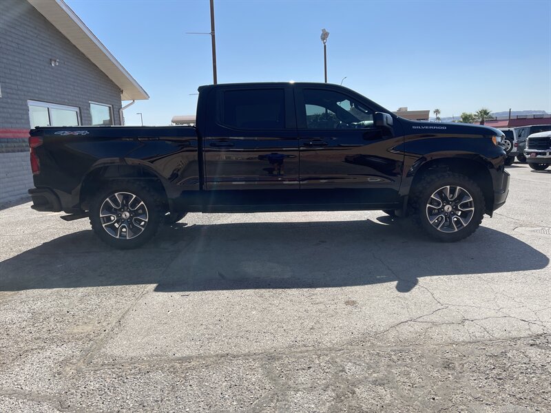 2020 Chevrolet Silverado 1500 RST photo 6