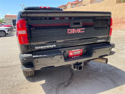 2019 GMC Sierra 2500 Denali   - Photo 23 - Saint George, UT 84770