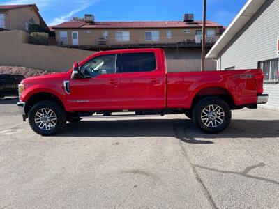 2017 Ford F-250 Super Duty Lariat   - Photo 2 - Saint George, UT 84770