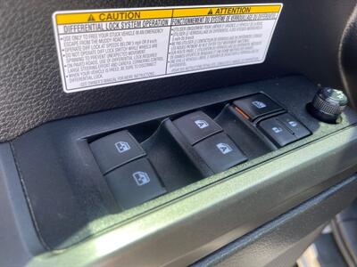 2020 Toyota Tacoma TRD Off-Road   - Photo 7 - Saint George, UT 84770