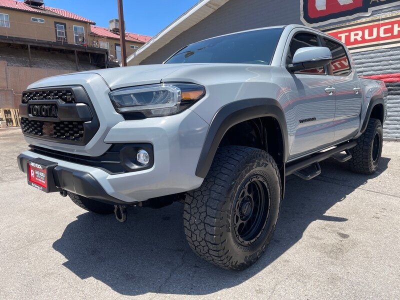 2020 Toyota Tacoma TRD Off-Road - Photo 1 - Saint George, UT 84770