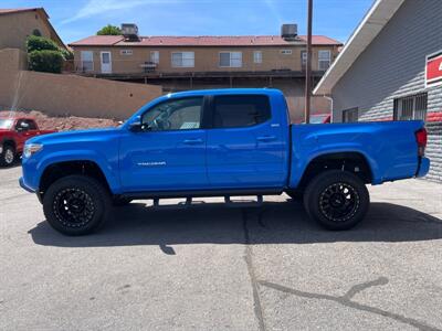 2021 Toyota Tacoma SR5 V6   - Photo 2 - Saint George, UT 84770