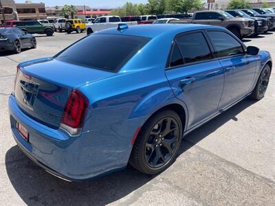 2020 Chrysler 300 Series Touring   - Photo 18 - Saint George, UT 84770