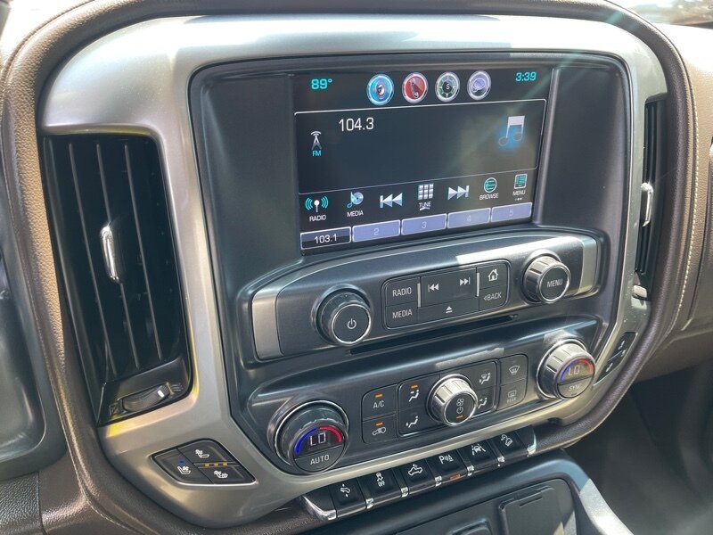 2018 Chevrolet Silverado 1500 LTZ Z71 photo 10