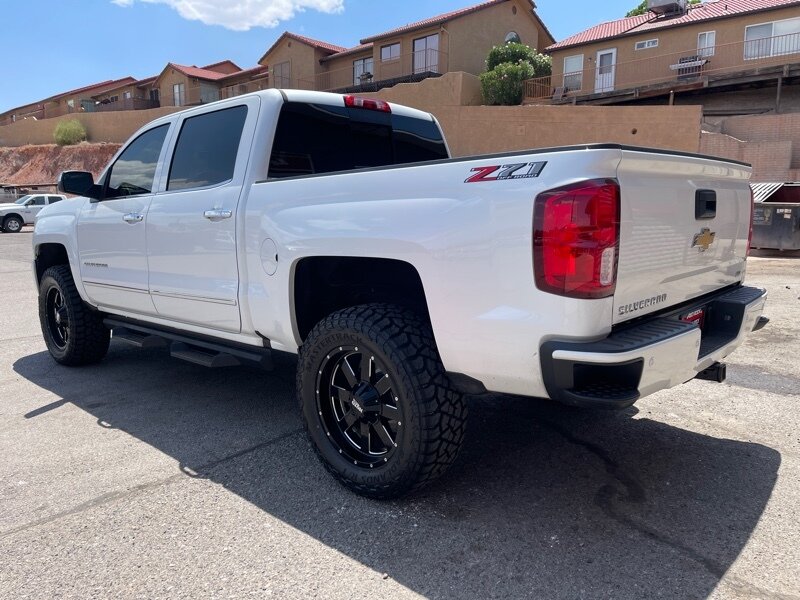 2018 Chevrolet Silverado 1500 LTZ Z71 photo 3
