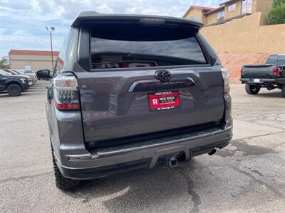 2019 Toyota 4Runner Limited Nightshade   - Photo 22 - Saint George, UT 84770