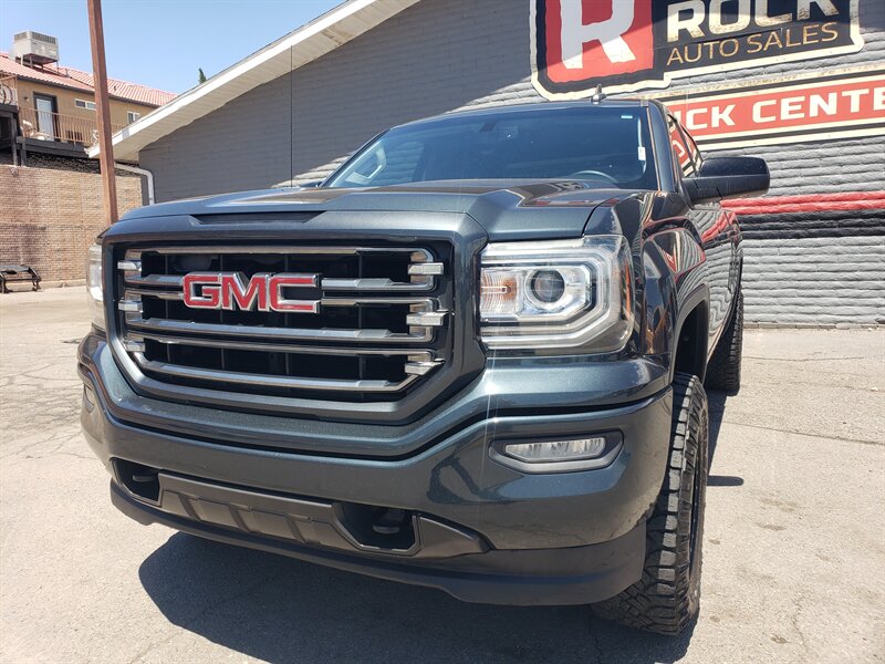 2017 Gmc Sierra 1500 SLT photo 3
