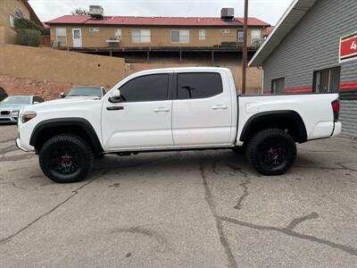 2019 Toyota Tacoma TRD Pro   - Photo 2 - Saint George, UT 84770