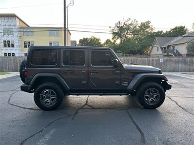 2018 Jeep Wrangler Unlimited Sport   - Photo 2 - Tulsa, OK 74112