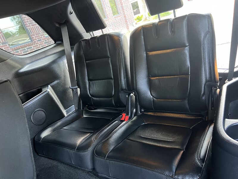 2017 Ford Explorer XLT - Photo 6