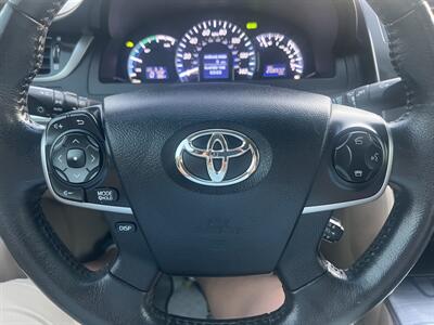 2013 Toyota Camry Hybrid XLE   - Photo 12 - Tulsa, OK 74112