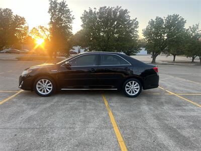 2013 Toyota Camry Hybrid XLE   - Photo 1 - Tulsa, OK 74112