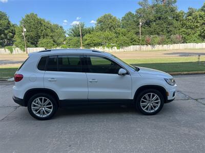 2016 Volkswagen Tiguan 2.0T S   - Photo 2 - Tulsa, OK 74112
