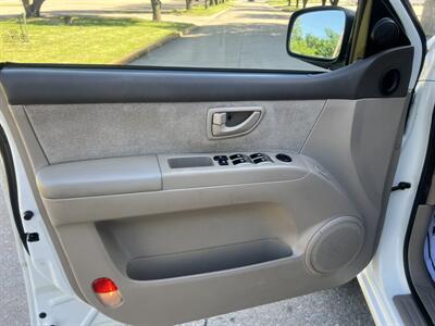 2007 Kia Sorento EX   - Photo 9 - Tulsa, OK 74112