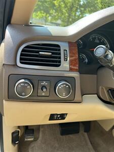2011 Chevrolet Tahoe LTZ   - Photo 11 - Tulsa, OK 74112