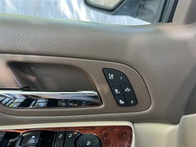 2011 Chevrolet Tahoe LTZ   - Photo 14 - Tulsa, OK 74112