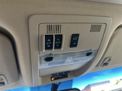 2011 Chevrolet Tahoe LTZ   - Photo 16 - Tulsa, OK 74112