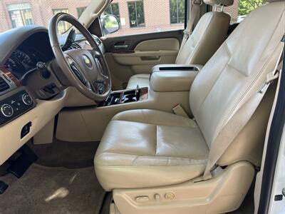 2011 Chevrolet Tahoe LTZ   - Photo 17 - Tulsa, OK 74112