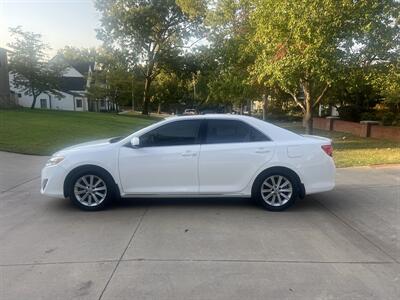 2013 Toyota Camry XLE   - Photo 1 - Tulsa, OK 74112