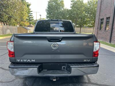 2019 Nissan Titan SV   - Photo 3 - Tulsa, OK 74112