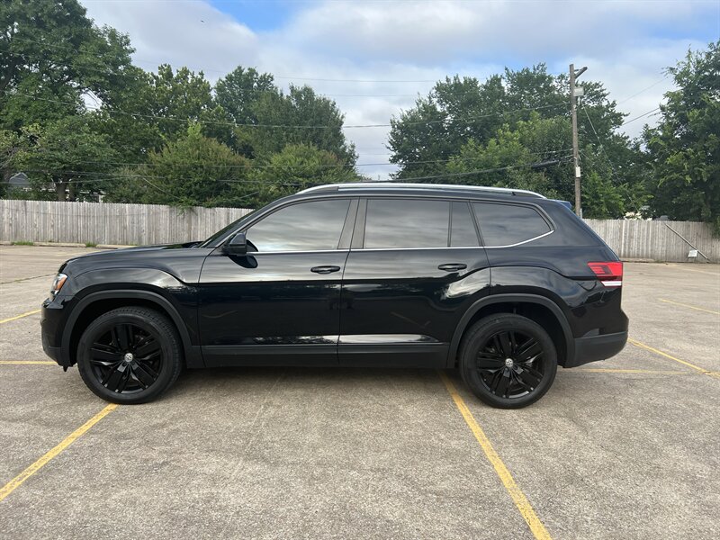 2018 Volkswagen Atlas V6 SEL 4MOTION   - Photo 1 - Tulsa, OK 74112
