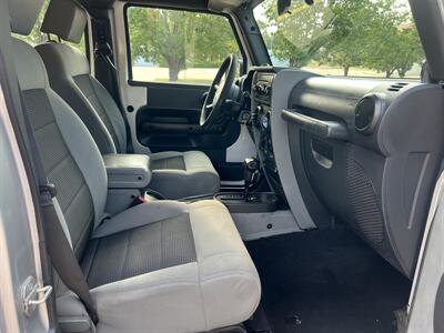 2010 Jeep Wrangler Unlimited Sport   - Photo 7 - Tulsa, OK 74112