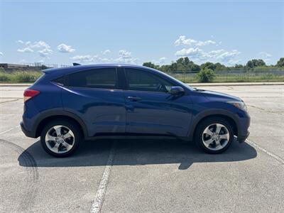 2017 Honda HR-V EX   - Photo 1 - Tulsa, OK 74112