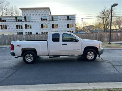 2013 Chevrolet Silverado 1500 LT   - Photo 2 - Tulsa, OK 74112