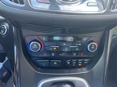 2017 Ford C-MAX Hybrid Titanium   - Photo 16 - Tulsa, OK 74112